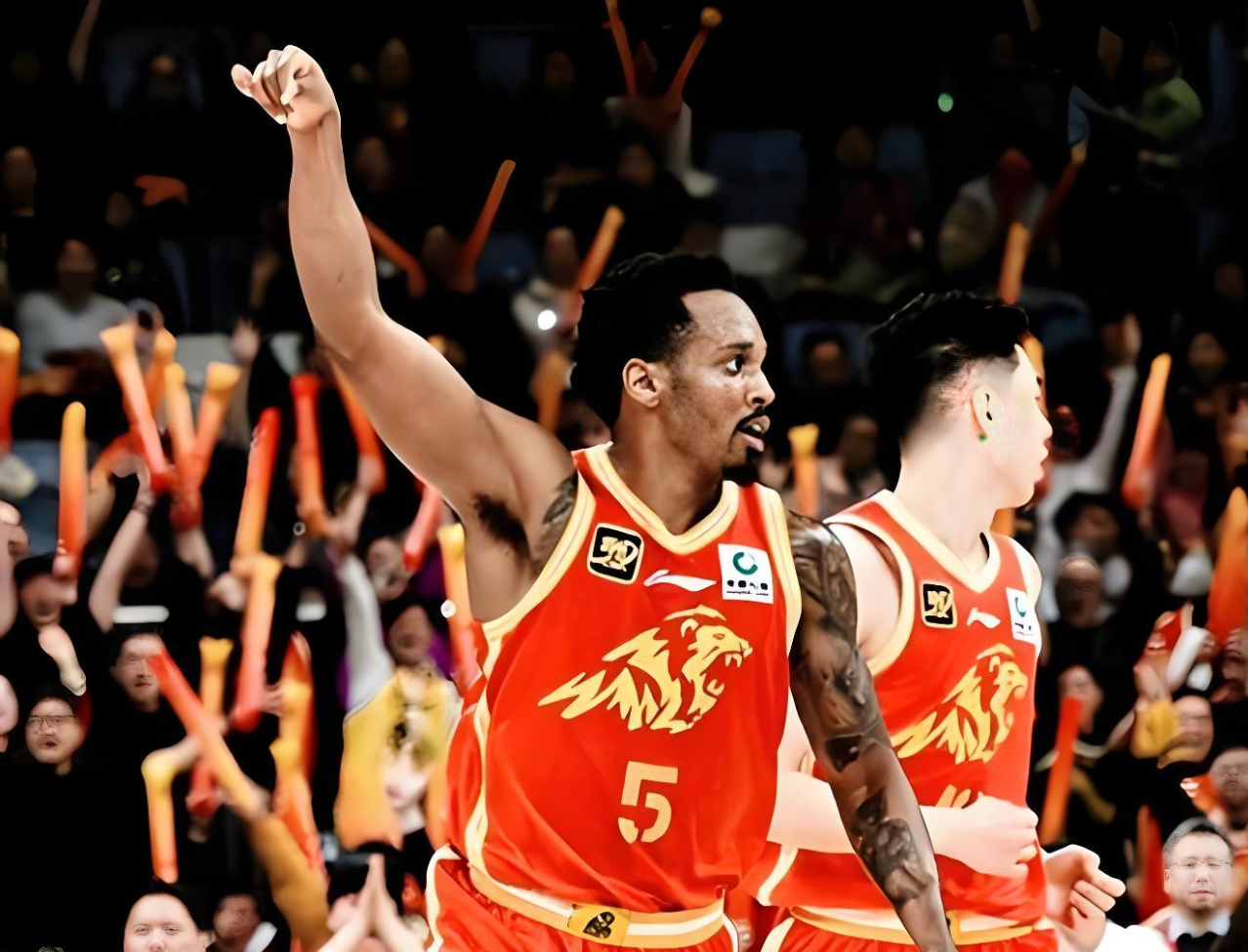 九游娱乐-输广东6分!揪出表现最差之人,狂出手21次 坑惨了广厦队